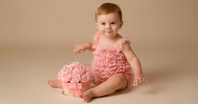Kız Bebeğe Doğum Günü Hediye Fikirleri